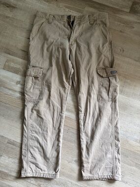 Wrangler Men's Cargo Pants in Khaki/Tan